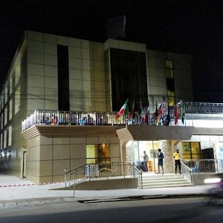 Mbayaville Hotel Ντουάλα Εξωτερικό φωτογραφία