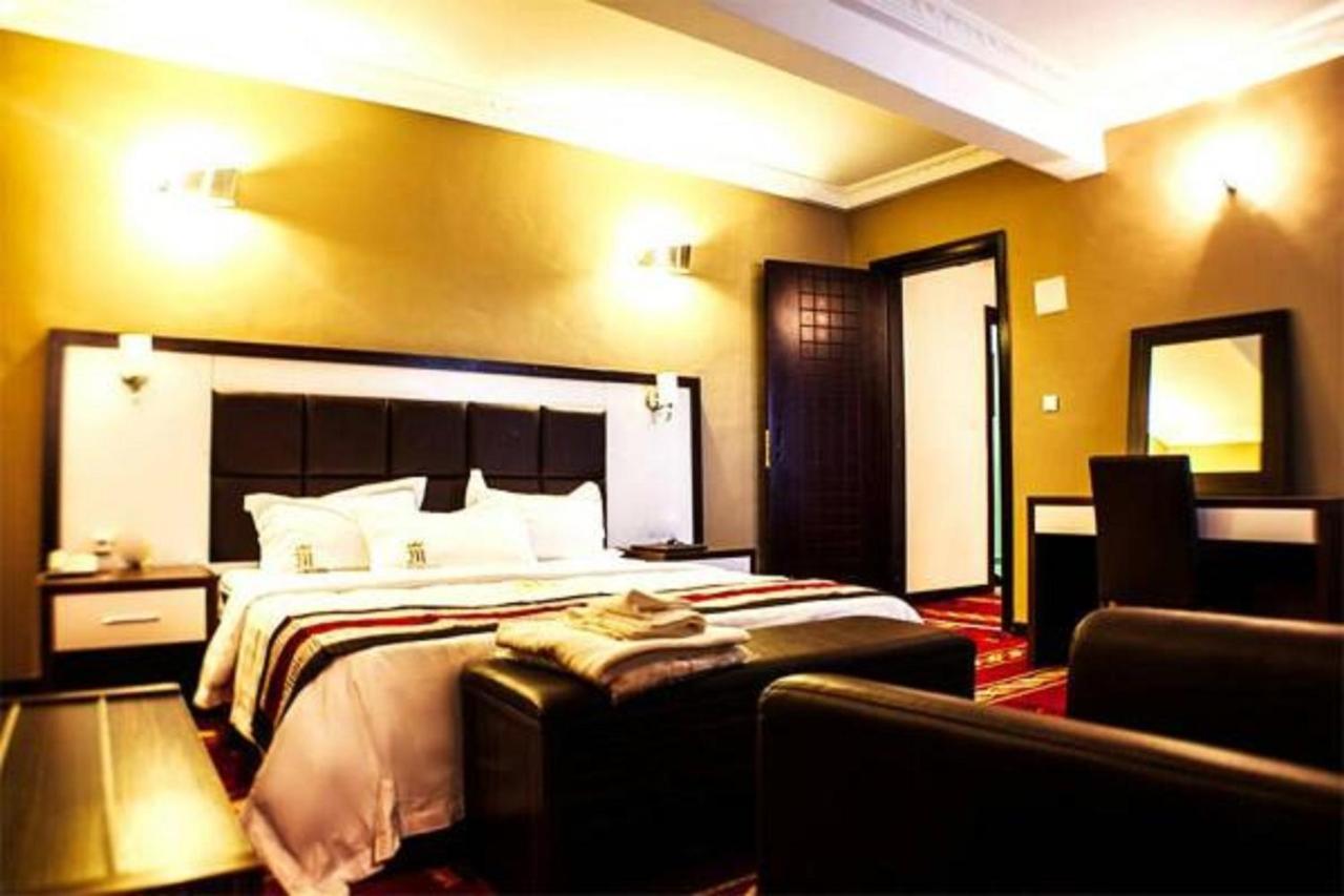 Mbayaville Hotel Ντουάλα Εξωτερικό φωτογραφία