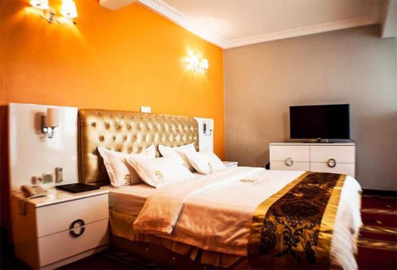 Mbayaville Hotel Ντουάλα Εξωτερικό φωτογραφία
